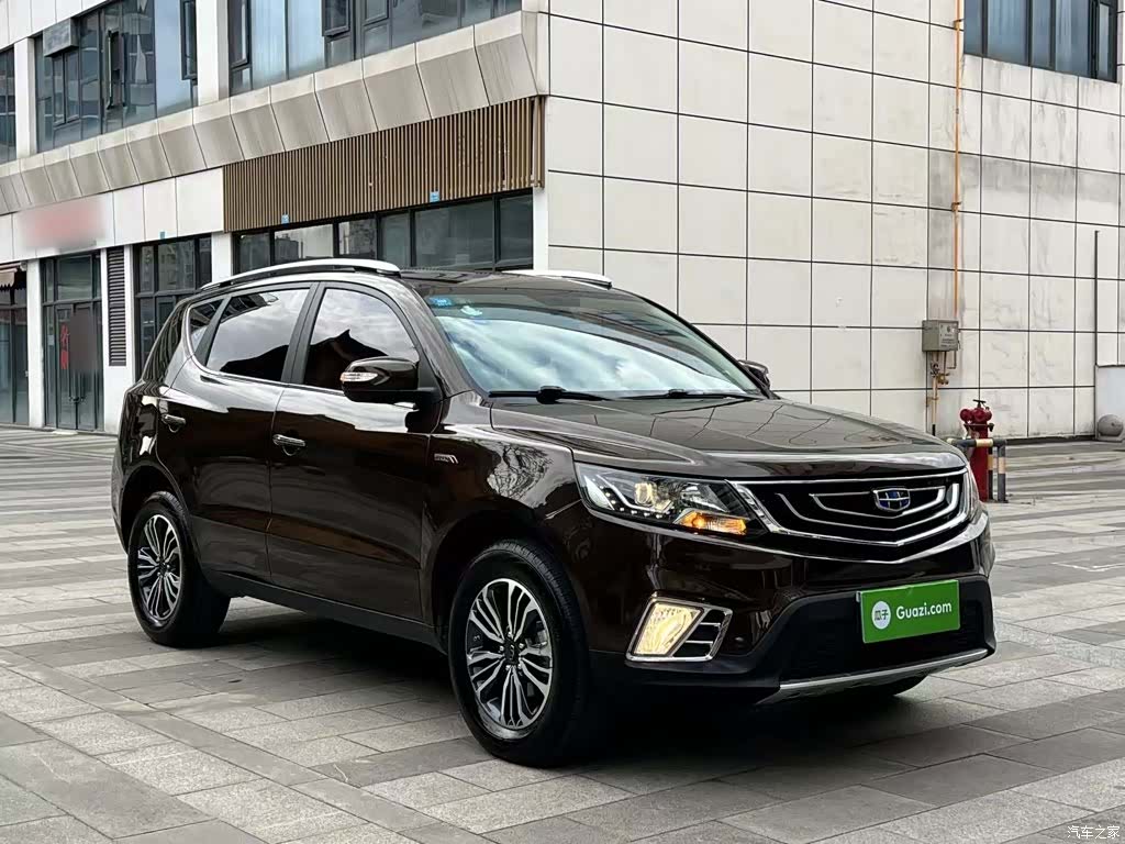 Geely X6, 2017 22