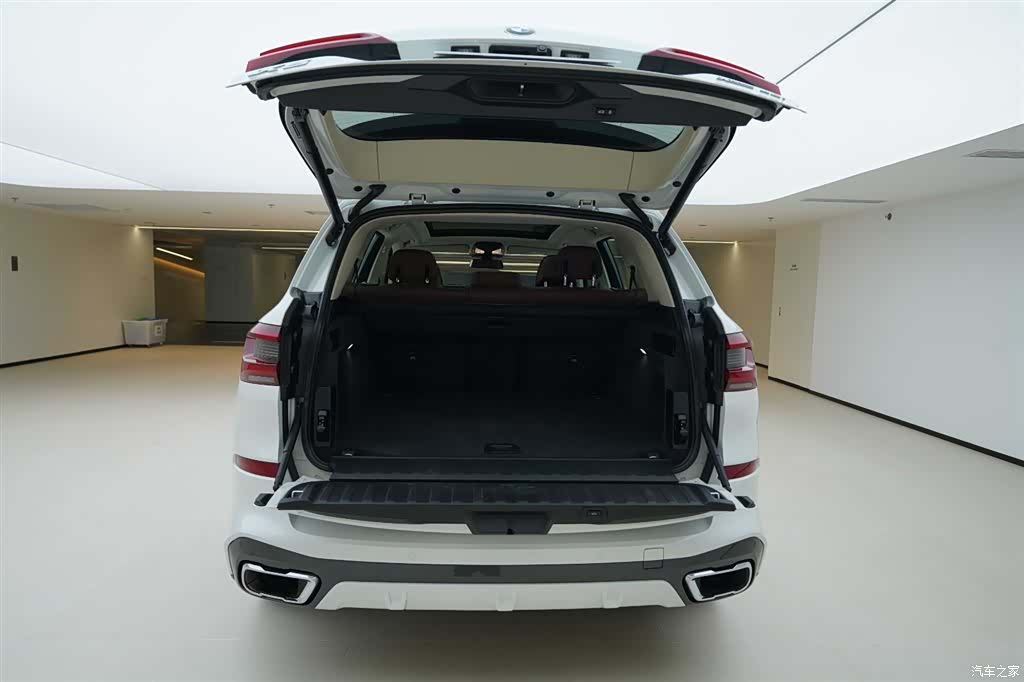 BMW X5, 2022 6