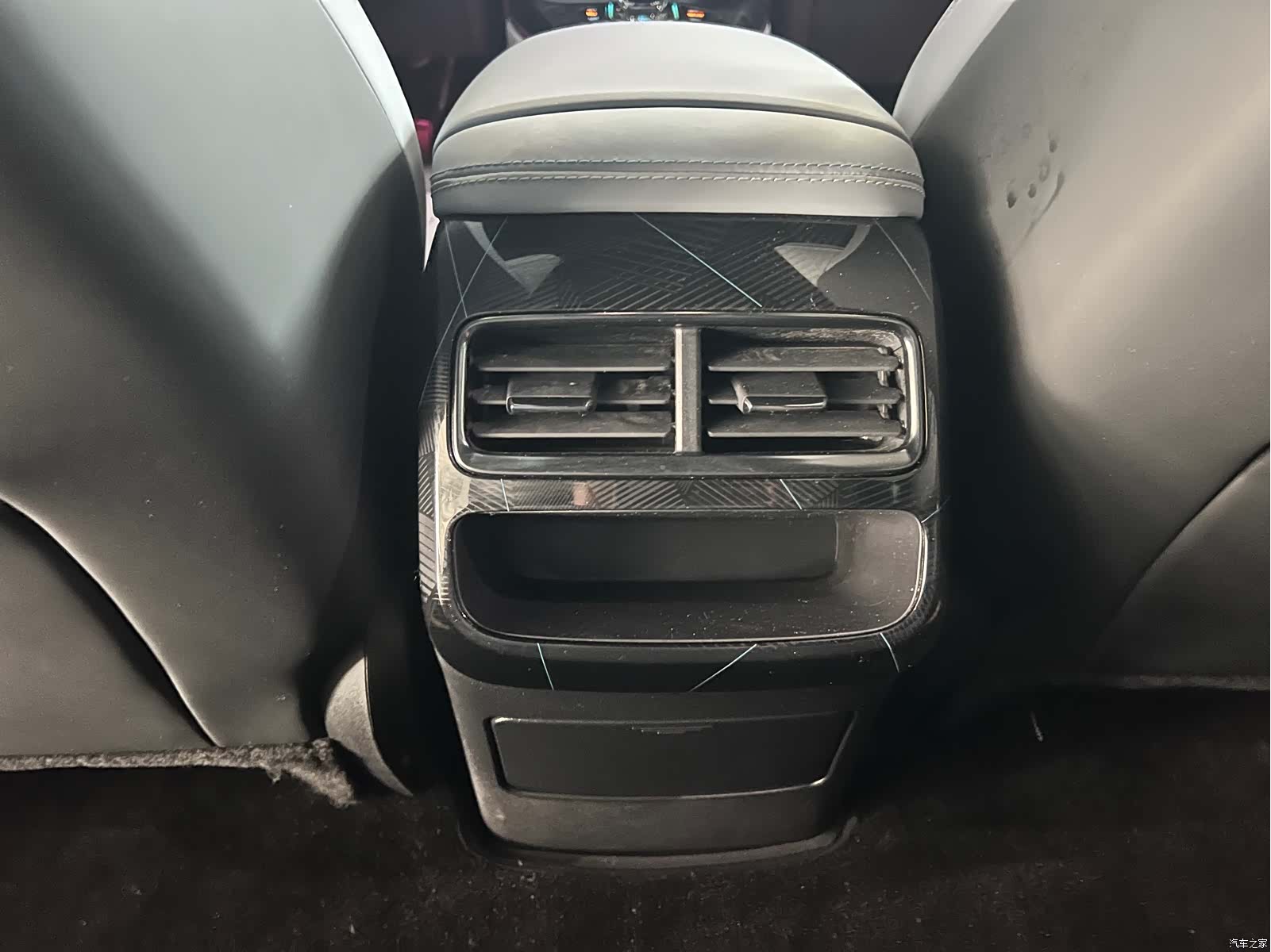 BYD Seal, 2022 28