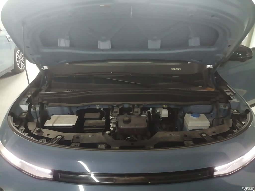 Leapmotor B10, 2025 20