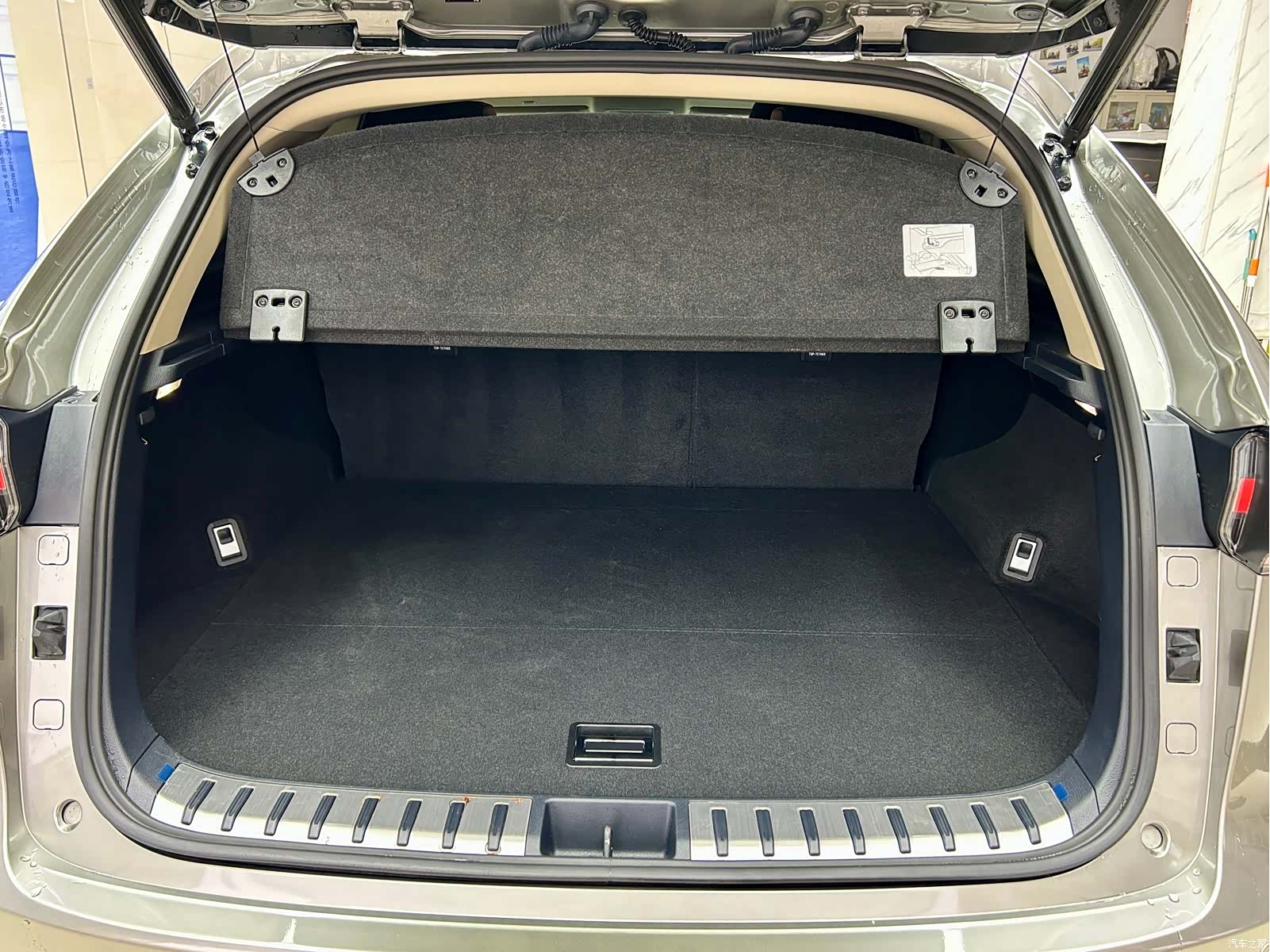 Lexus NX, 2021 25