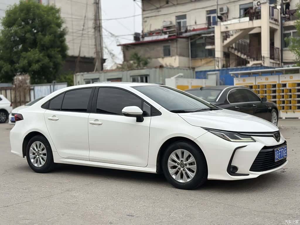 Toyota Corolla, 2022 3