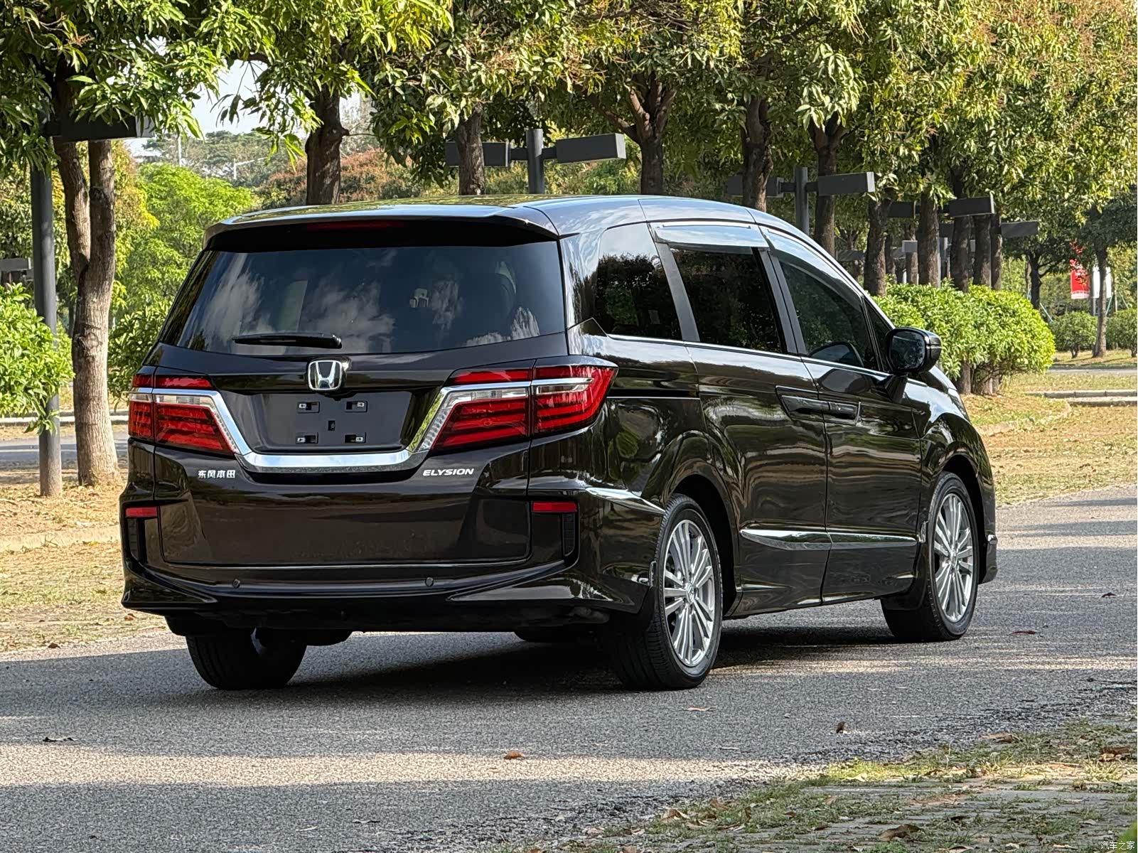 Honda Elysion, 2018 6