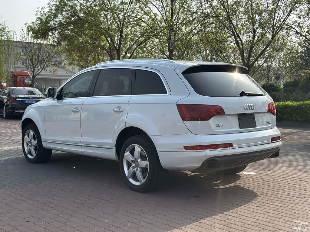 Audi Q7, 2014 6