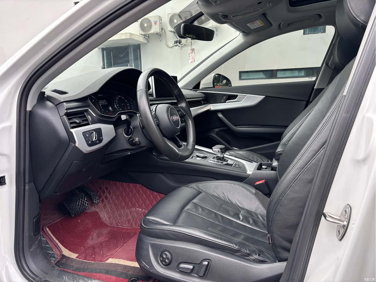 Audi A4L, 2017 все фото