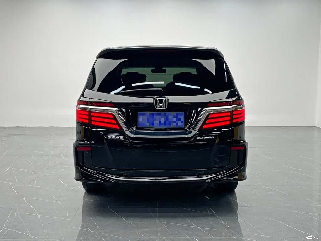 Honda Elysion, 2017 все фото