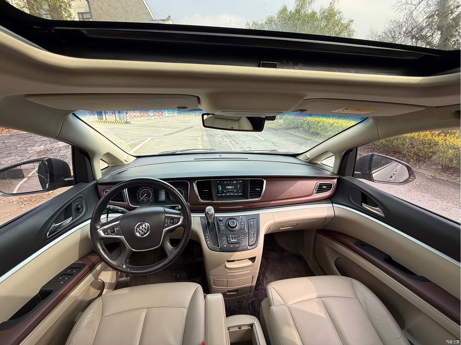 Buick GL8, 2020 8