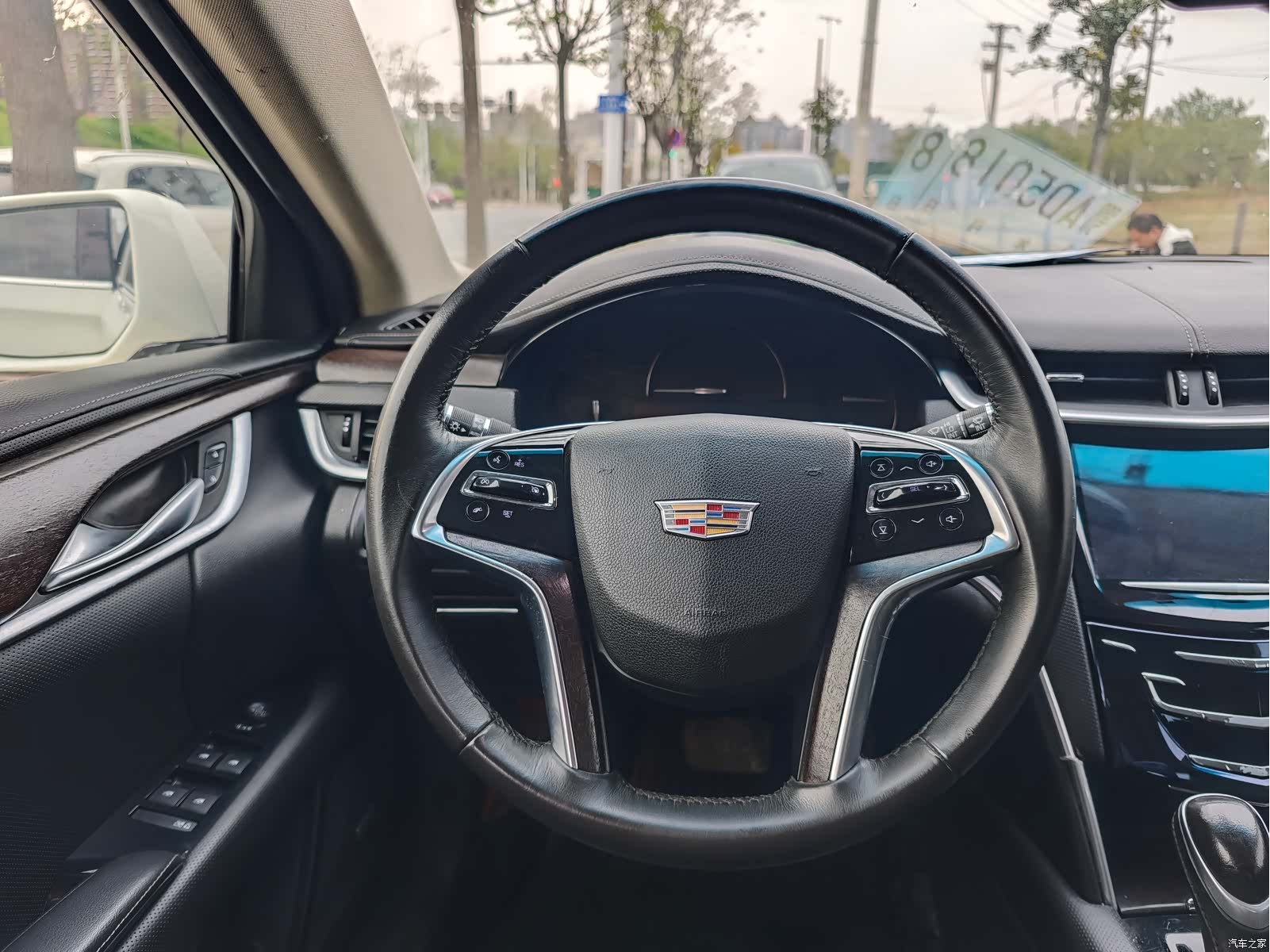 Cadillac XTS, 2018 15