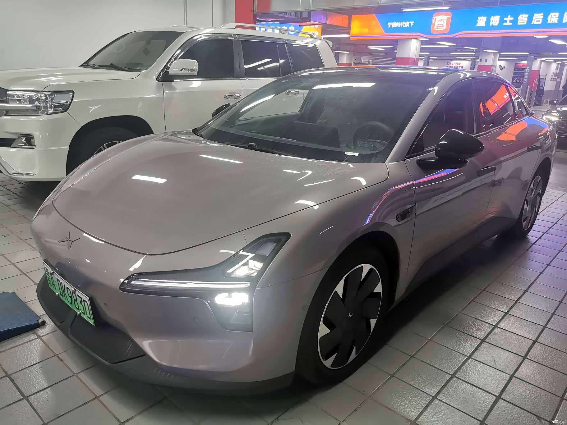 Xpeng Mona M03, 2025 1