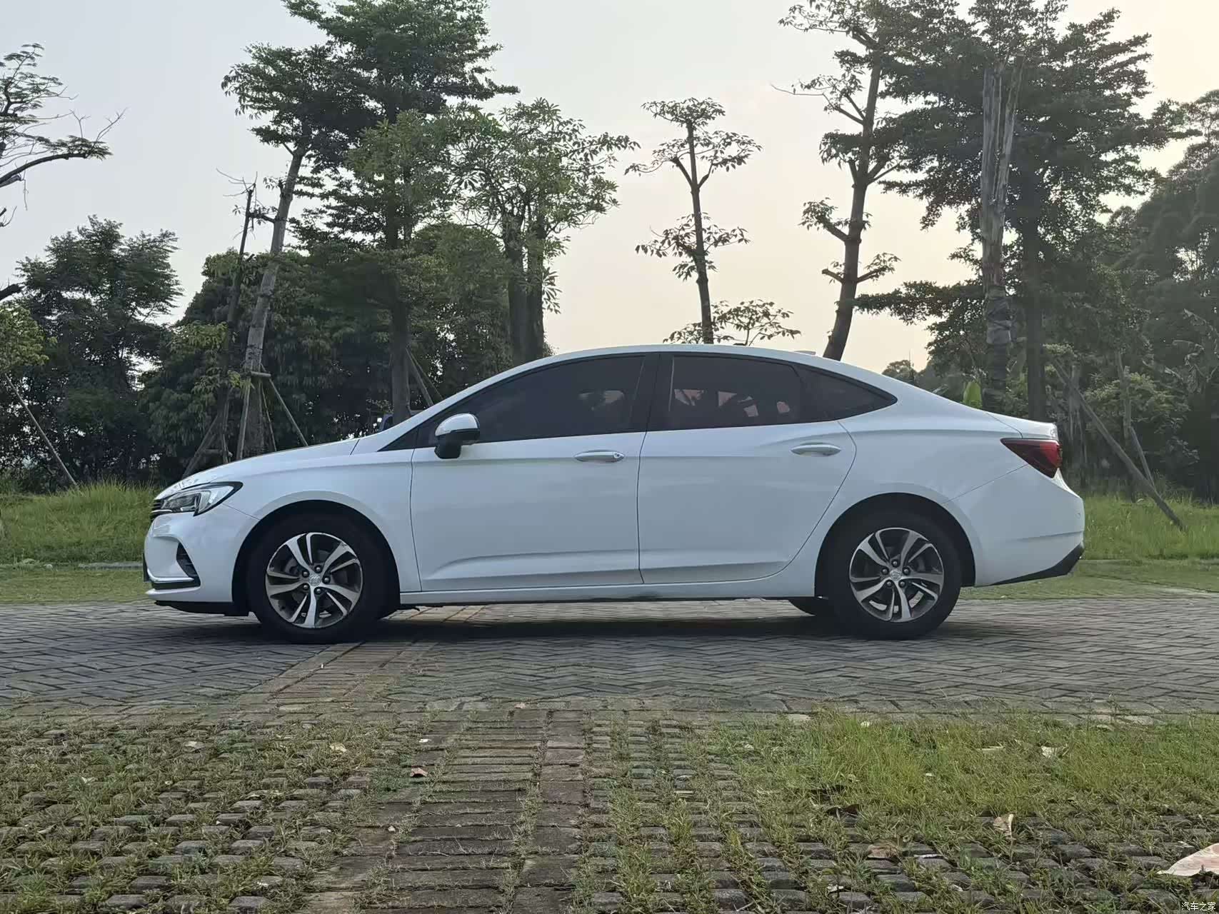 Buick Verano, 2020 все фото