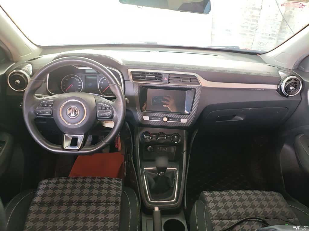 MG ZS, 2018 10