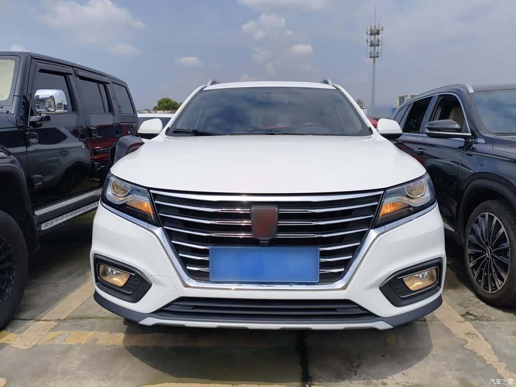 Roewe RX5, 2021 3