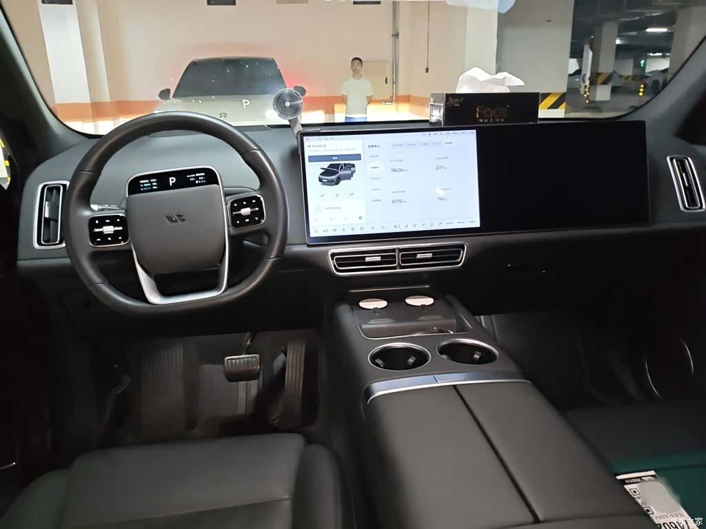 Li Auto L7, 2023 все фото