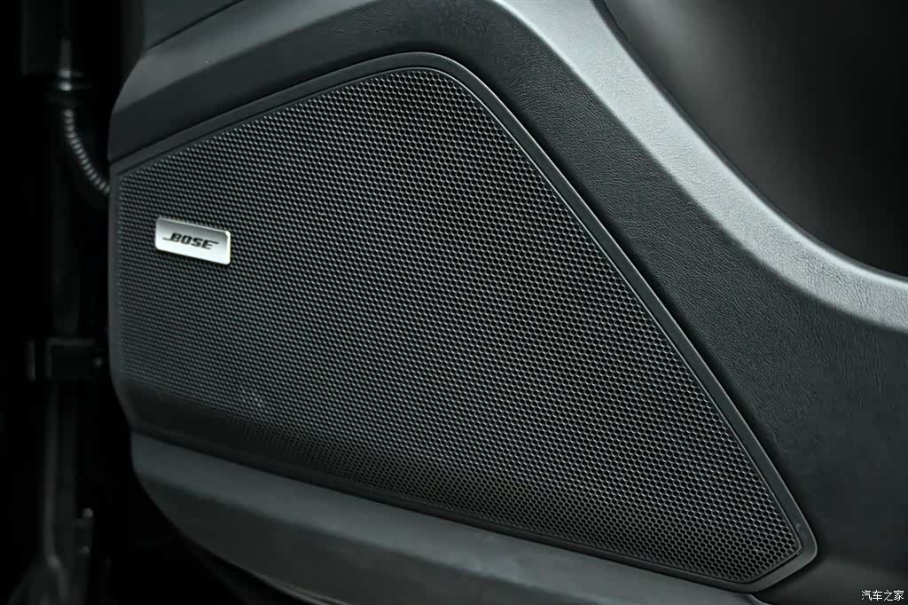 Porsche Cayenne, 2025 30