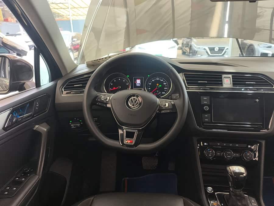 Volkswagen Tiguan L 2019, фото 7