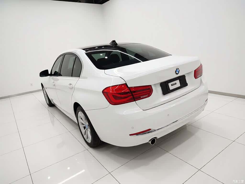 BMW 3 Series, 2017 все фото