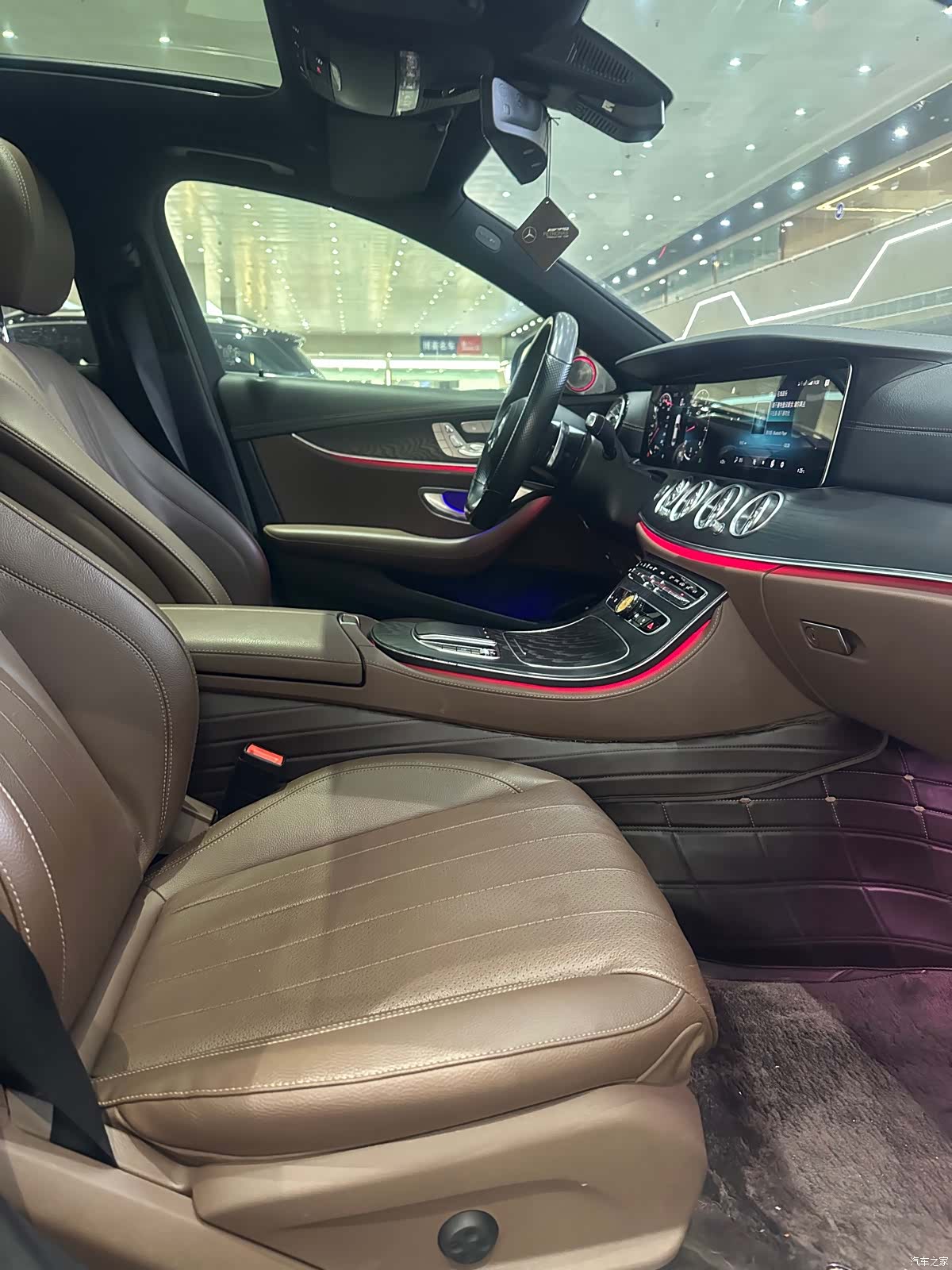 Mercedes-Benz E-Class, 2022 все фото