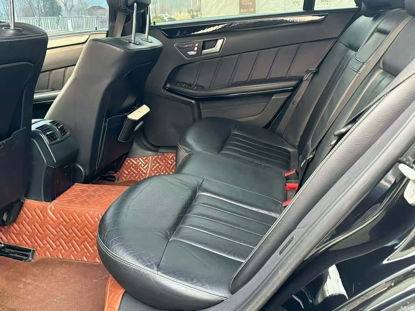 Mercedes-Benz E-Class, 2014 7