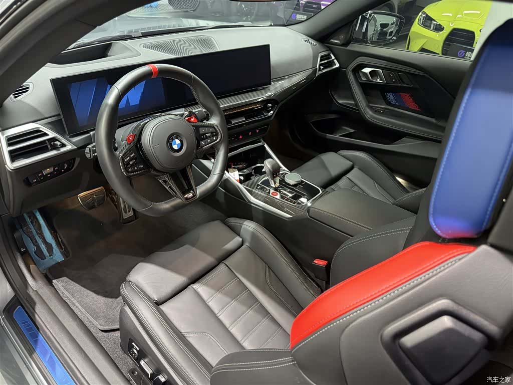 BMW M2, 2025 6