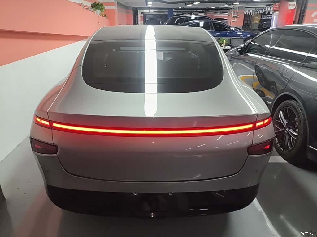 Xpeng P7, 2022 6
