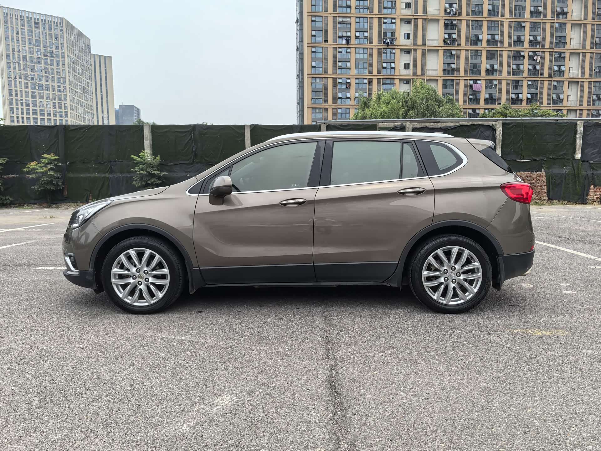 Buick Envision Plus, 2019 3