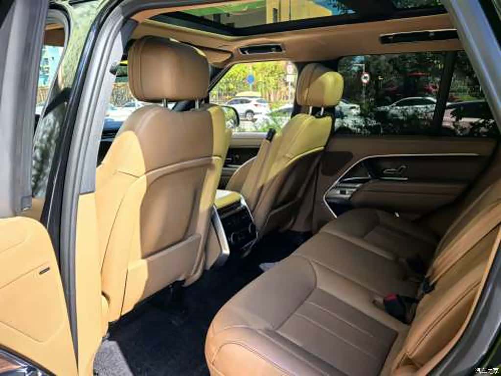 Land Rover Range Rover, 2024 4