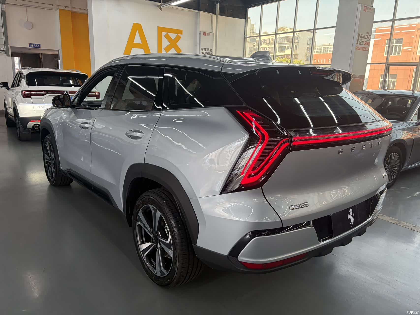 Geely Boyue, 2025 10