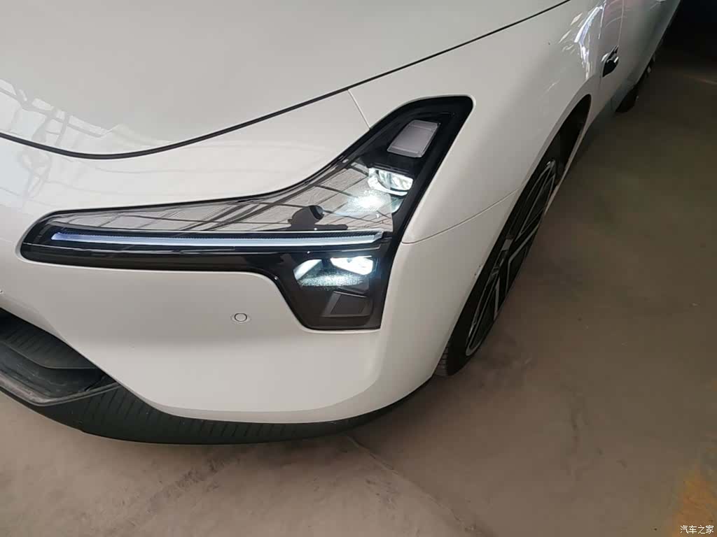 Xpeng Mona M03, 2025 24