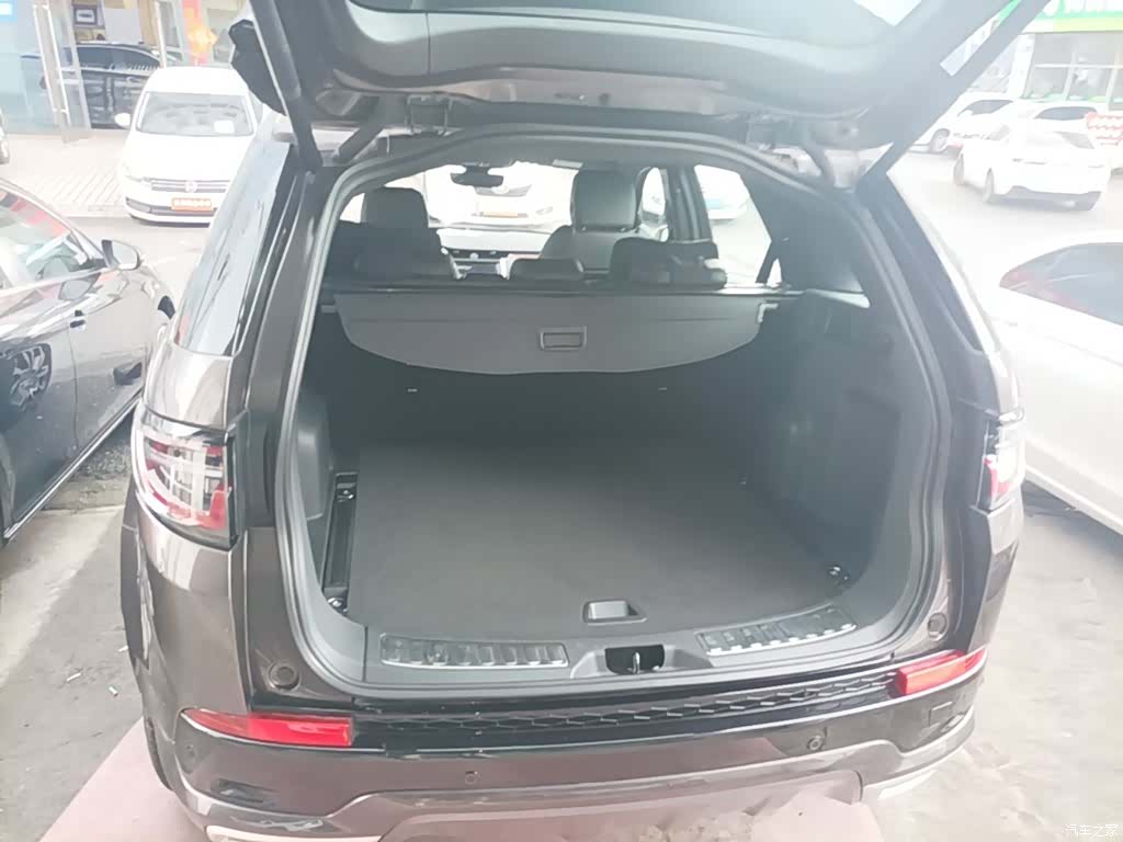 Land Rover Discovery, 2024 19