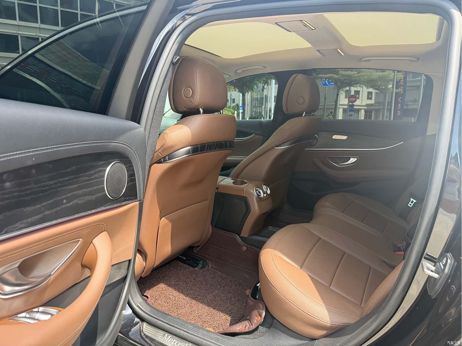 Mercedes-Benz E-Class, 2020 7