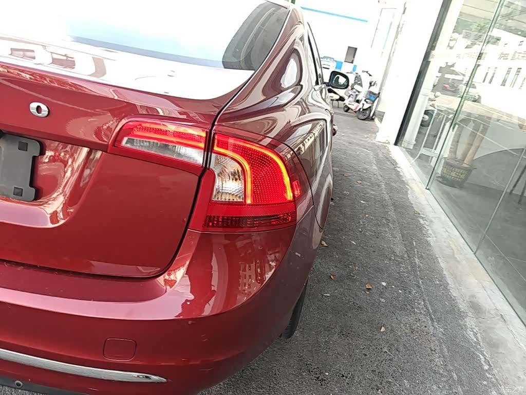 Volvo S60, 2015 8