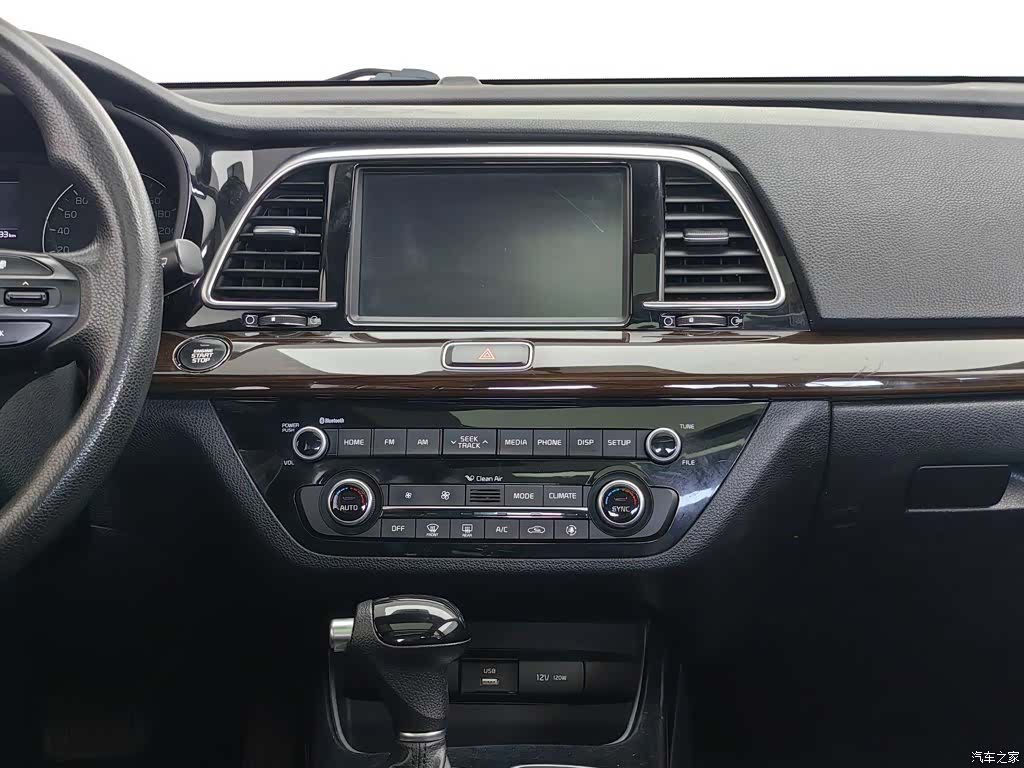 Kia GLS, 2018 12