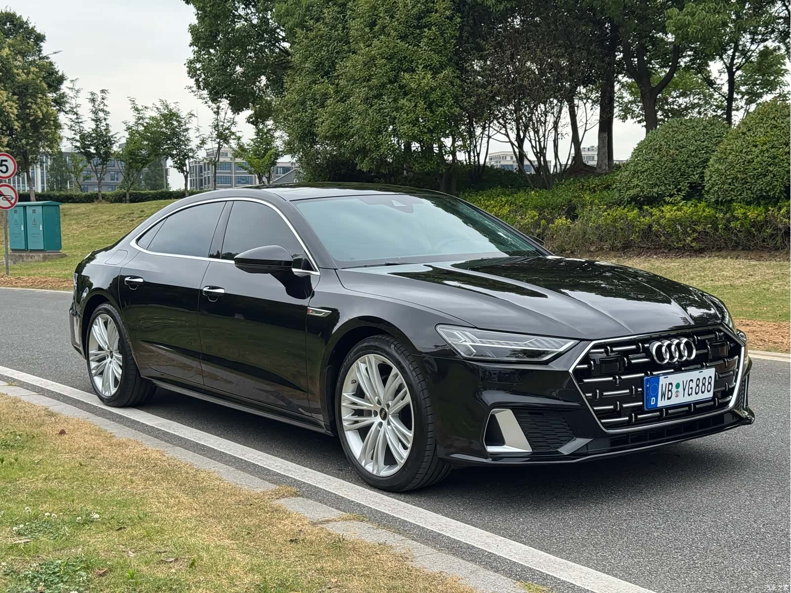 Audi A7L, 2025 3