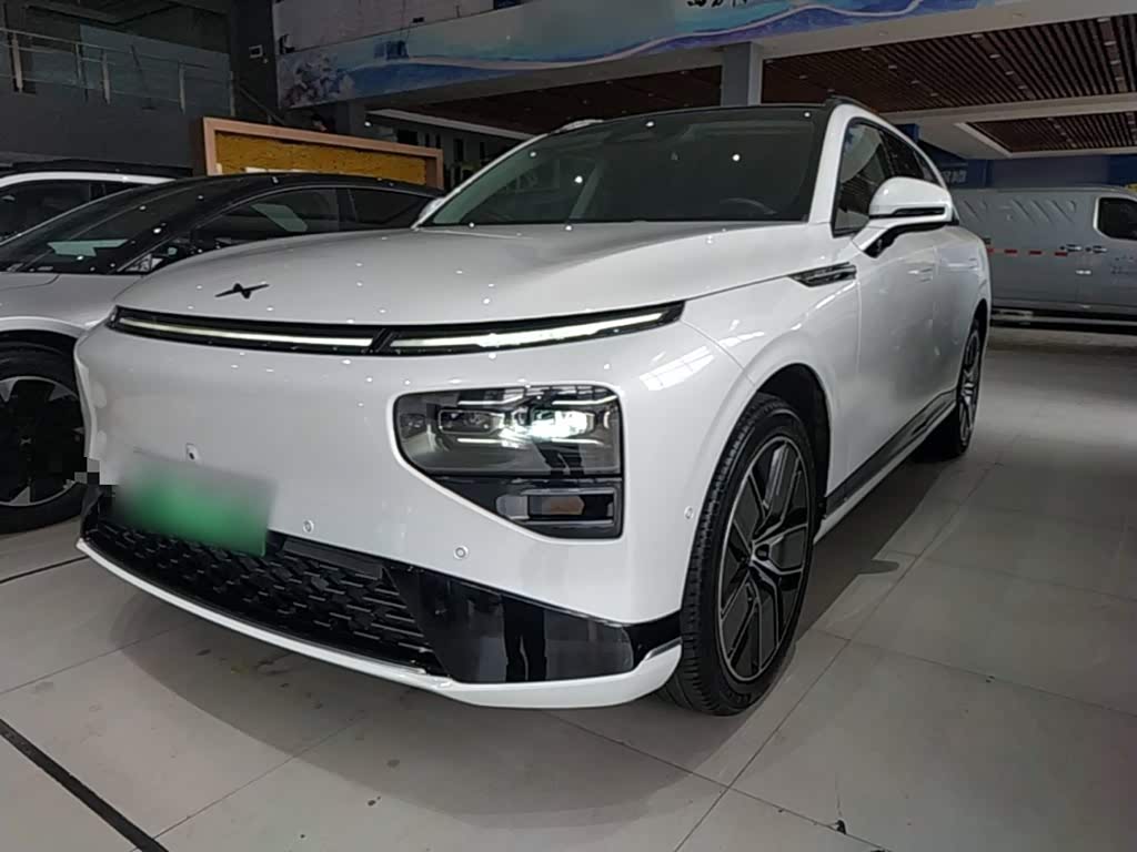 XPENG G9