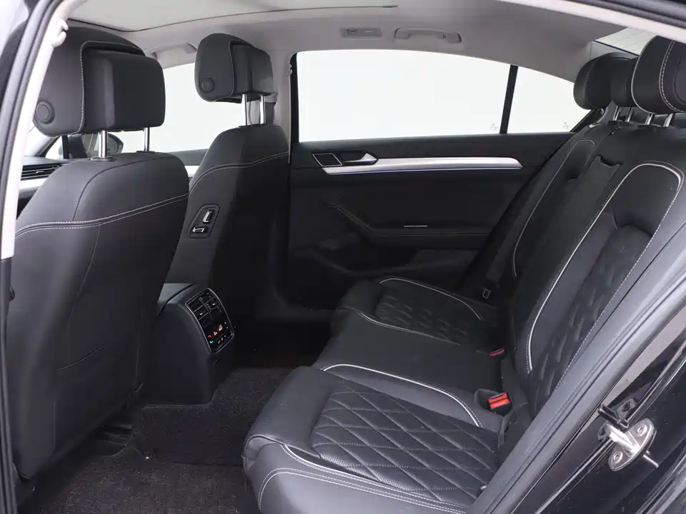 Volkswagen Magotan GTE