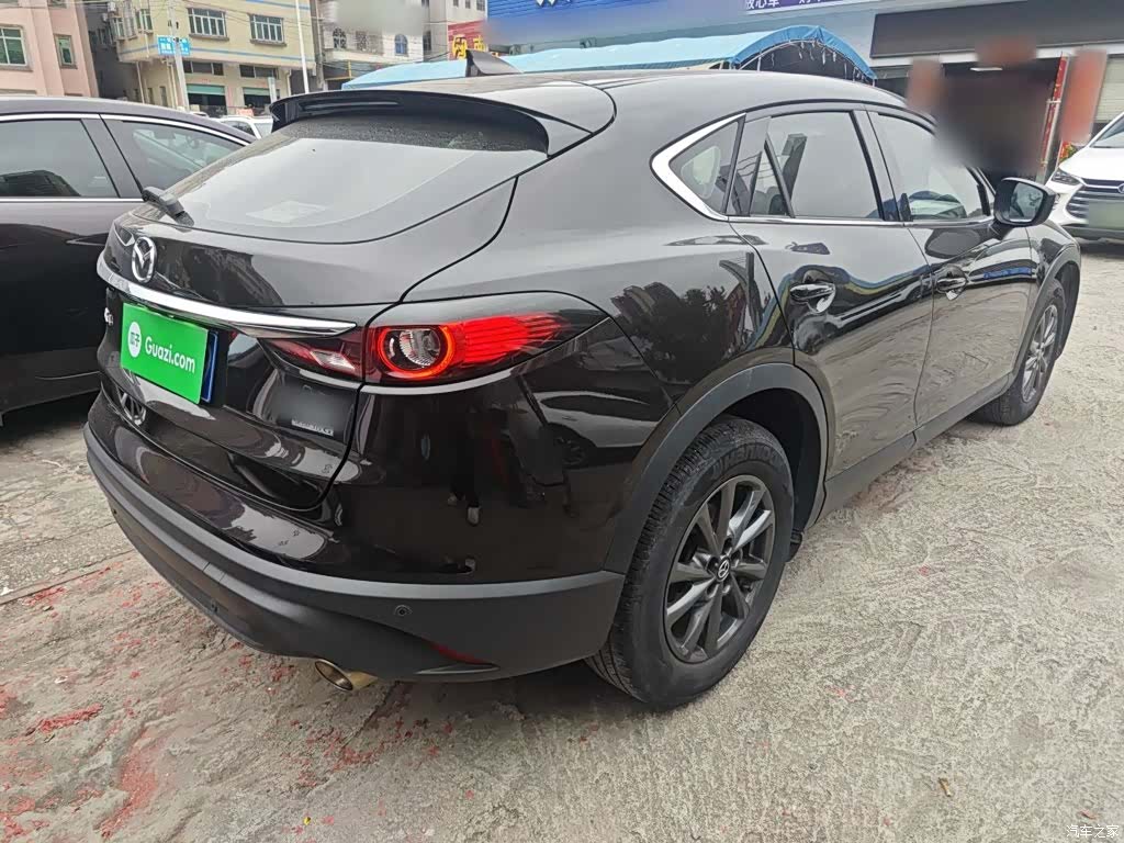 Mazda CX-4, 2021 все фото