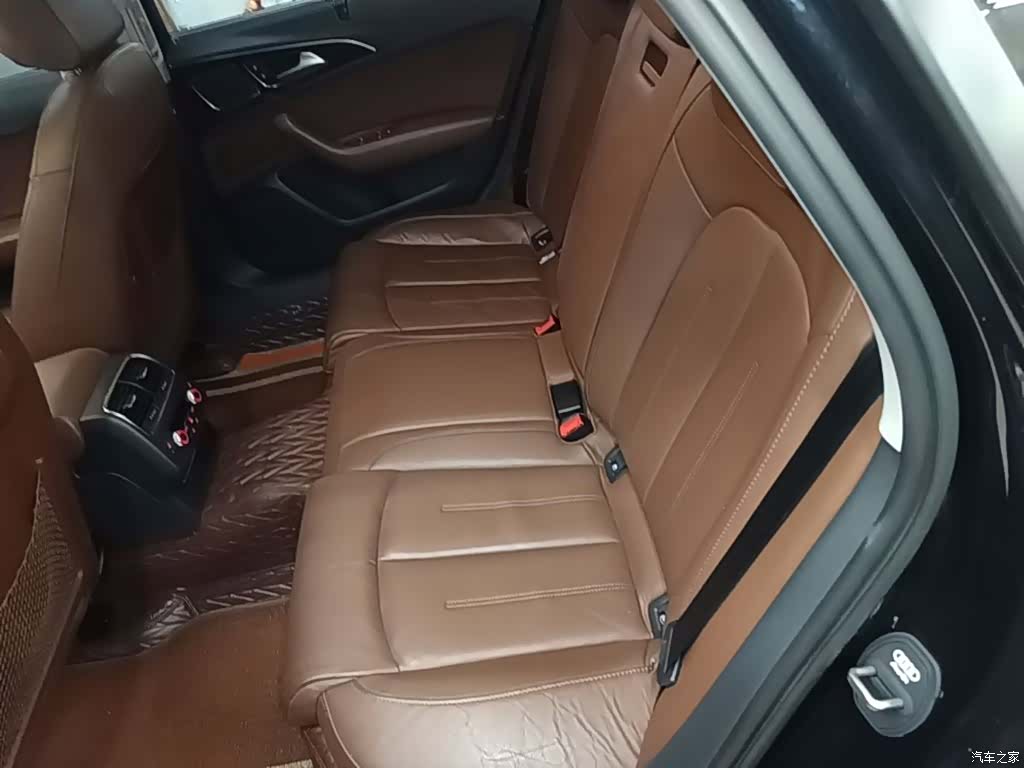 Audi A6L, 2016 13