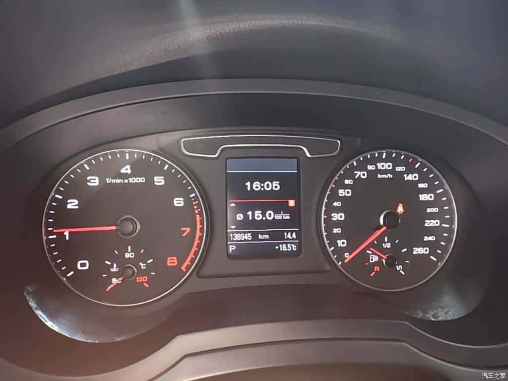 Audi Q3, 2015 8