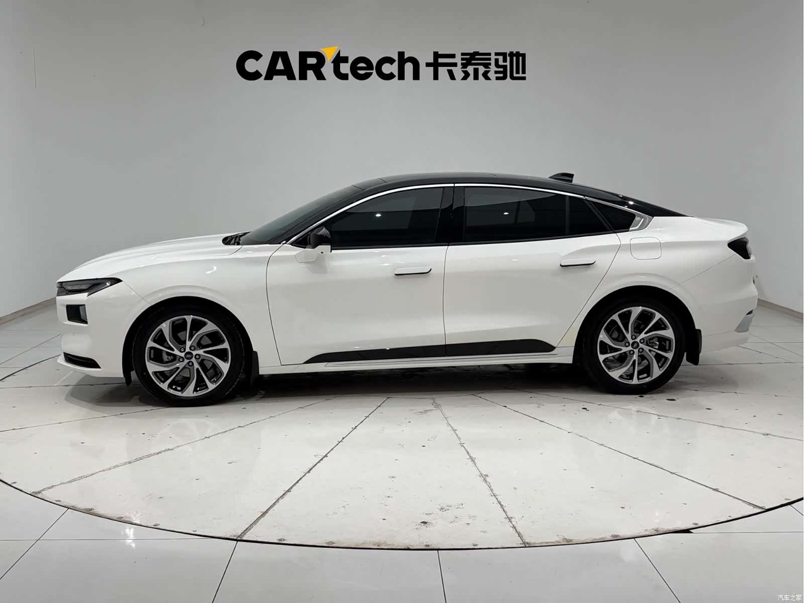 Ford Mondeo, 2025 6