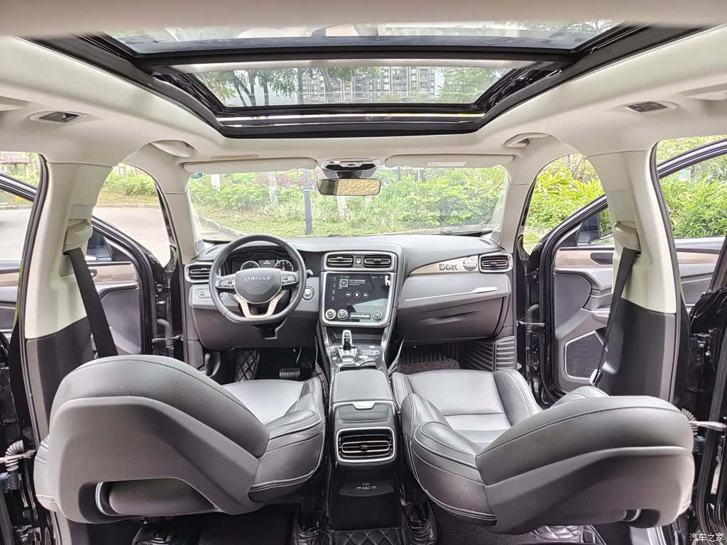 Lynk & Co 01, 2019 18