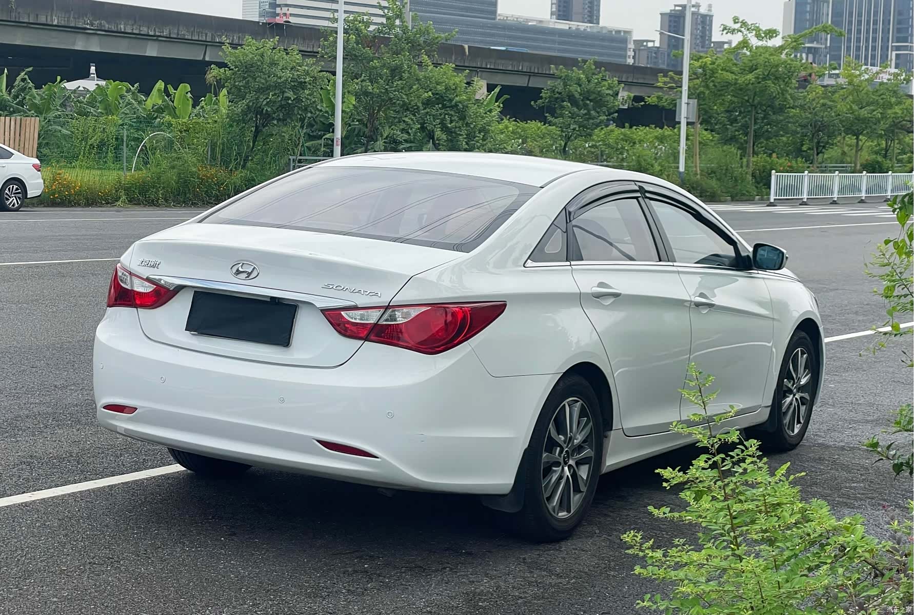 Hyundai Sonata, 2014 9