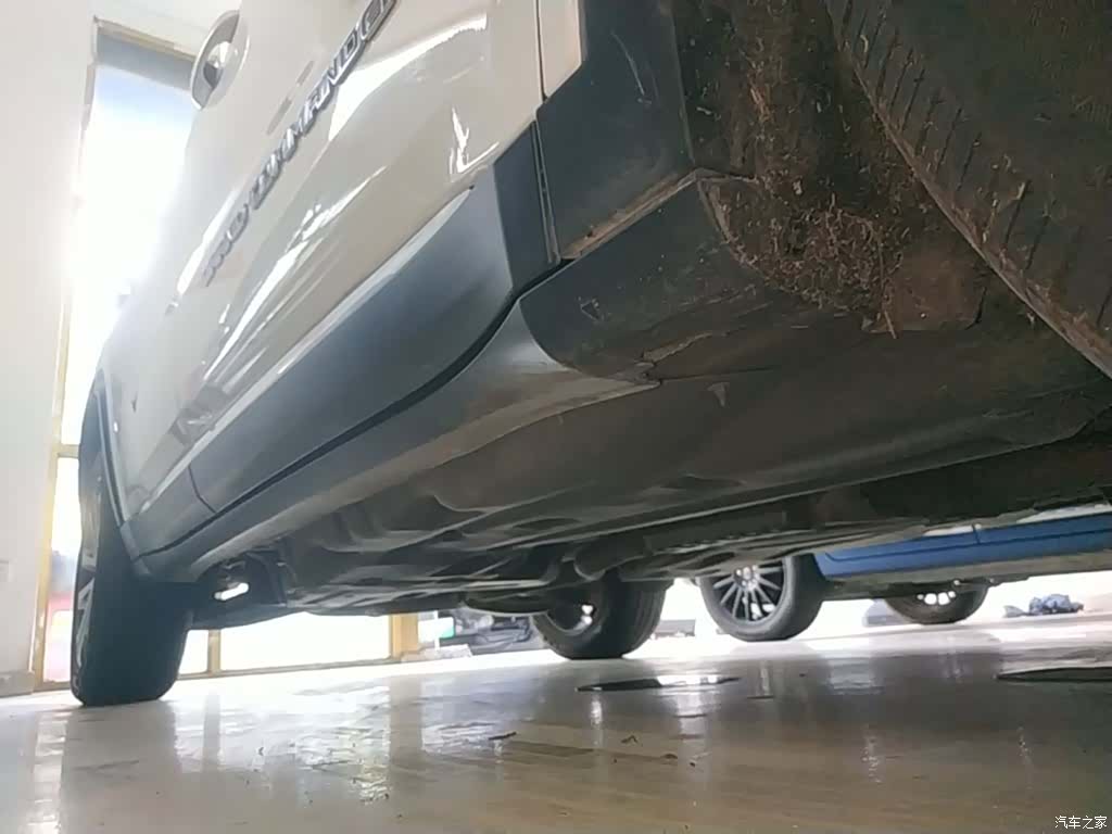 Jeep Grand Commander, 2019 21