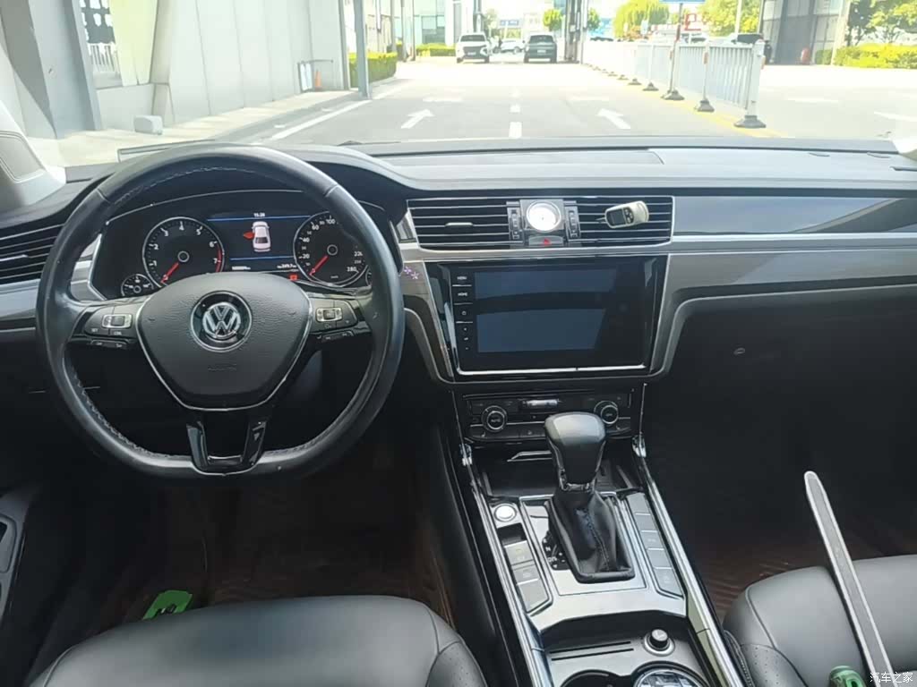Volkswagen Phideon, 2018 10