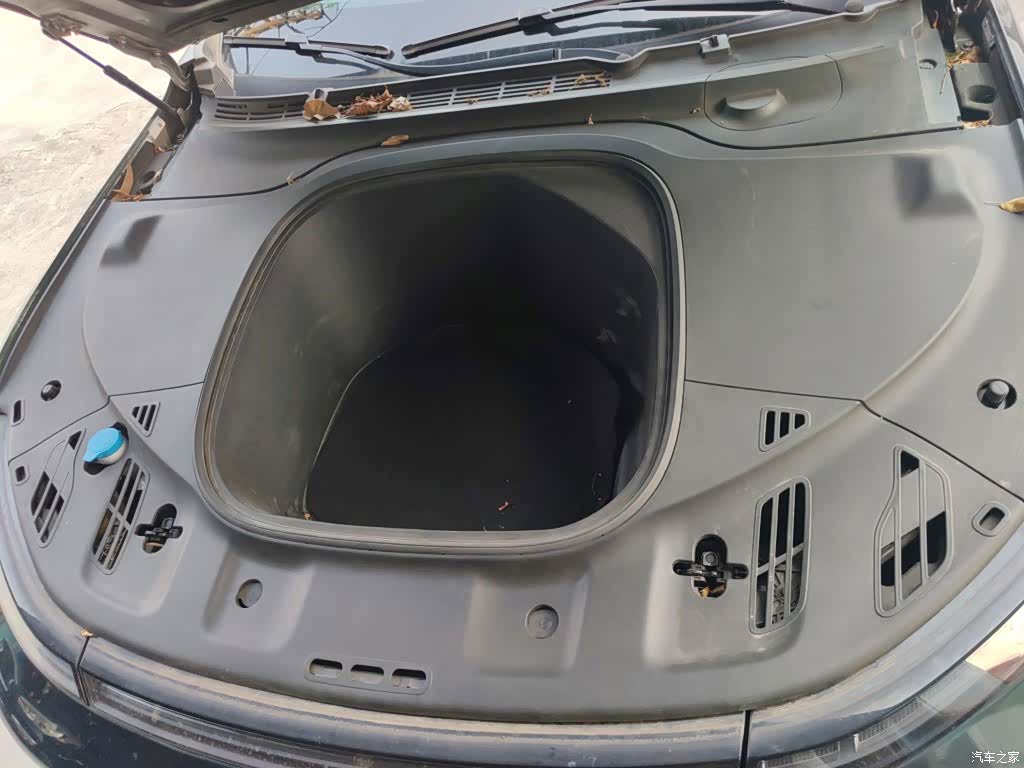 Xpeng P7, 2022 20