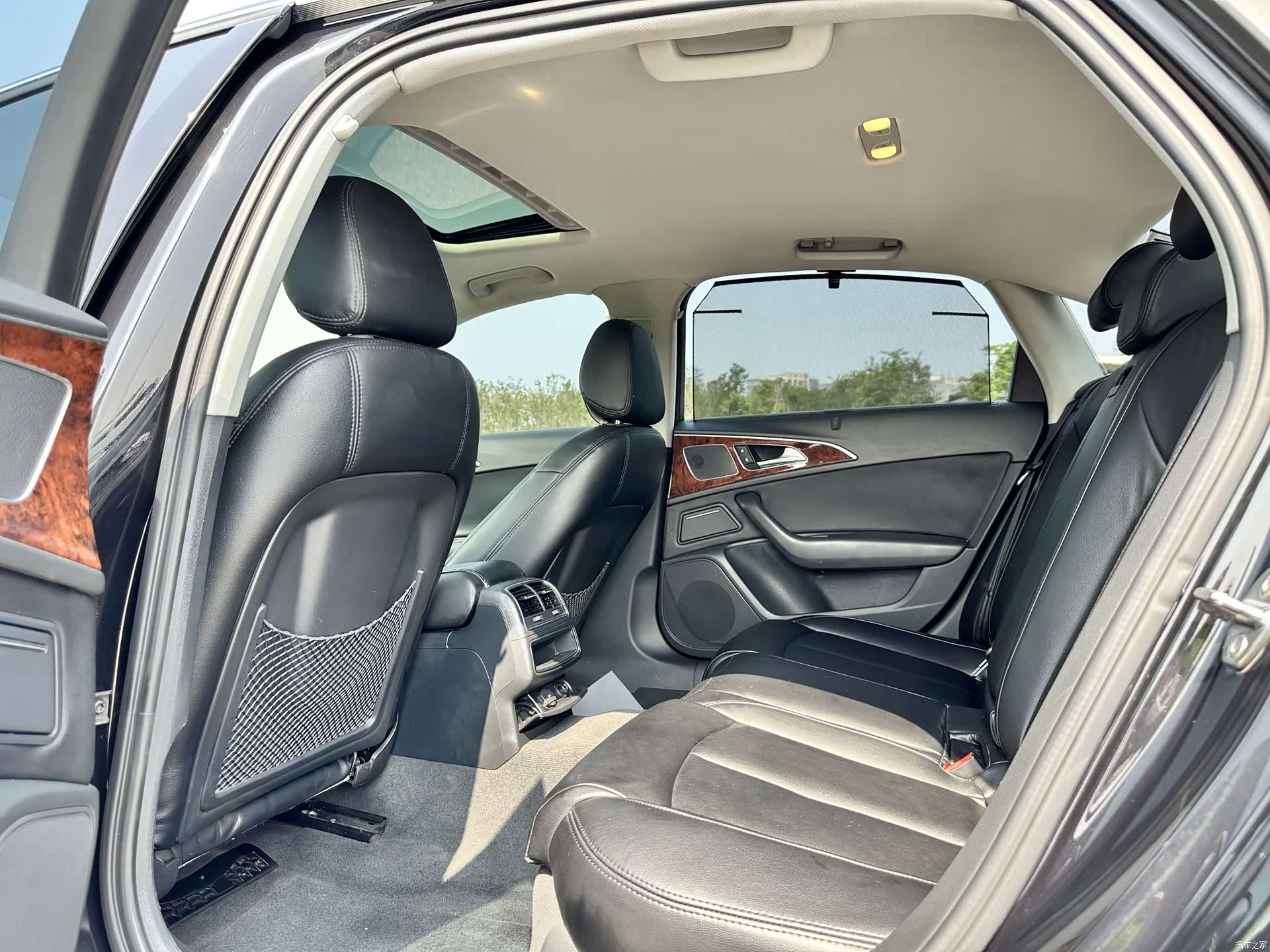Audi A6L, 2015 11
