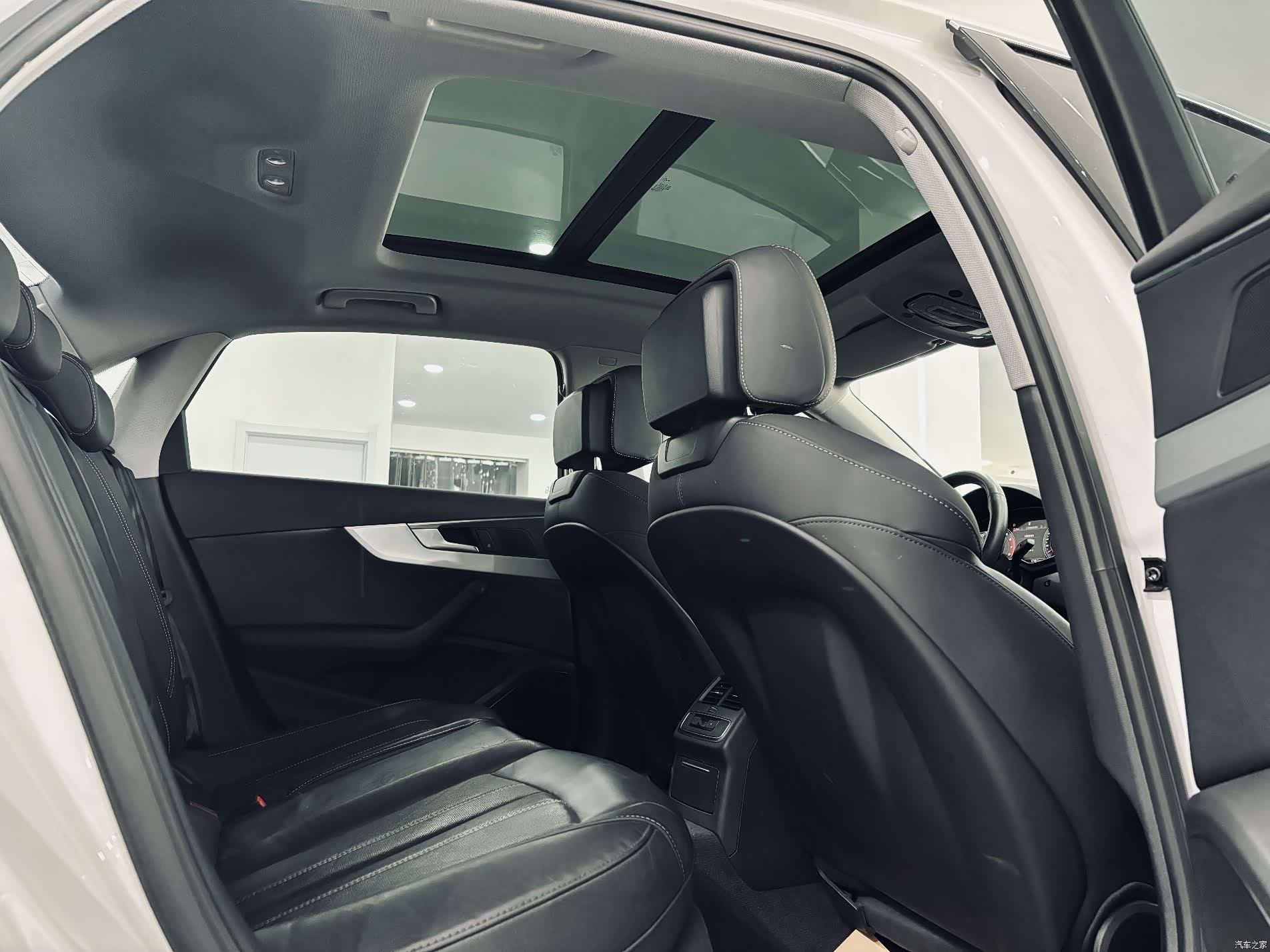 Audi A4L, 2020 30