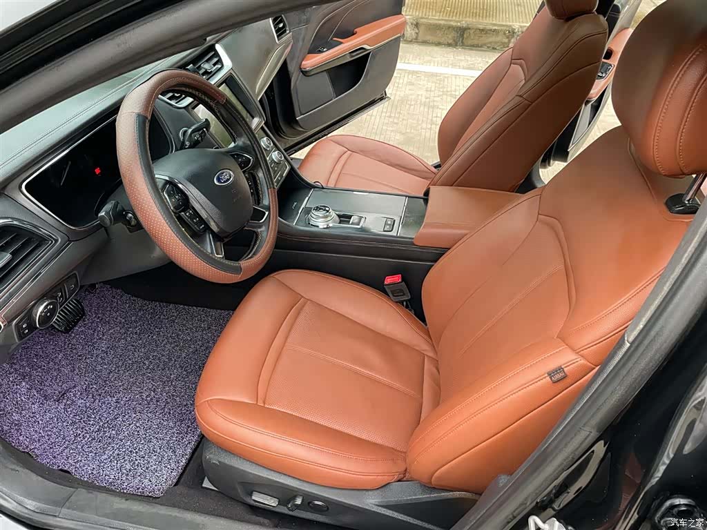 Ford Taurus, 2018 10