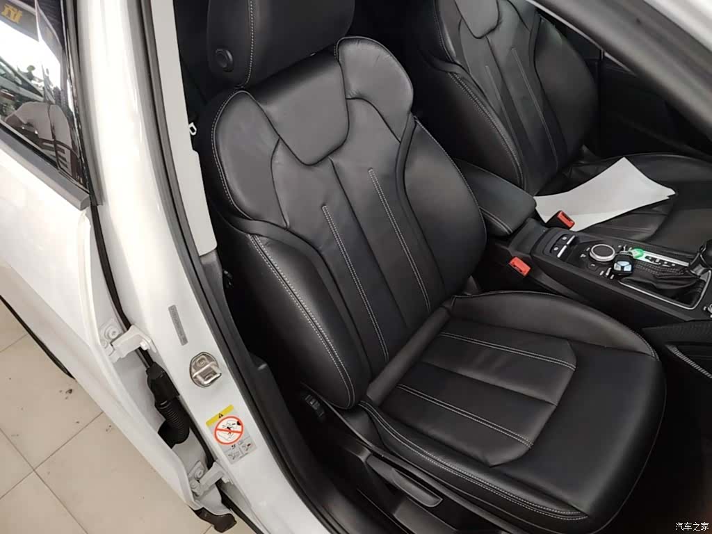 Audi Q2L, 2022 25