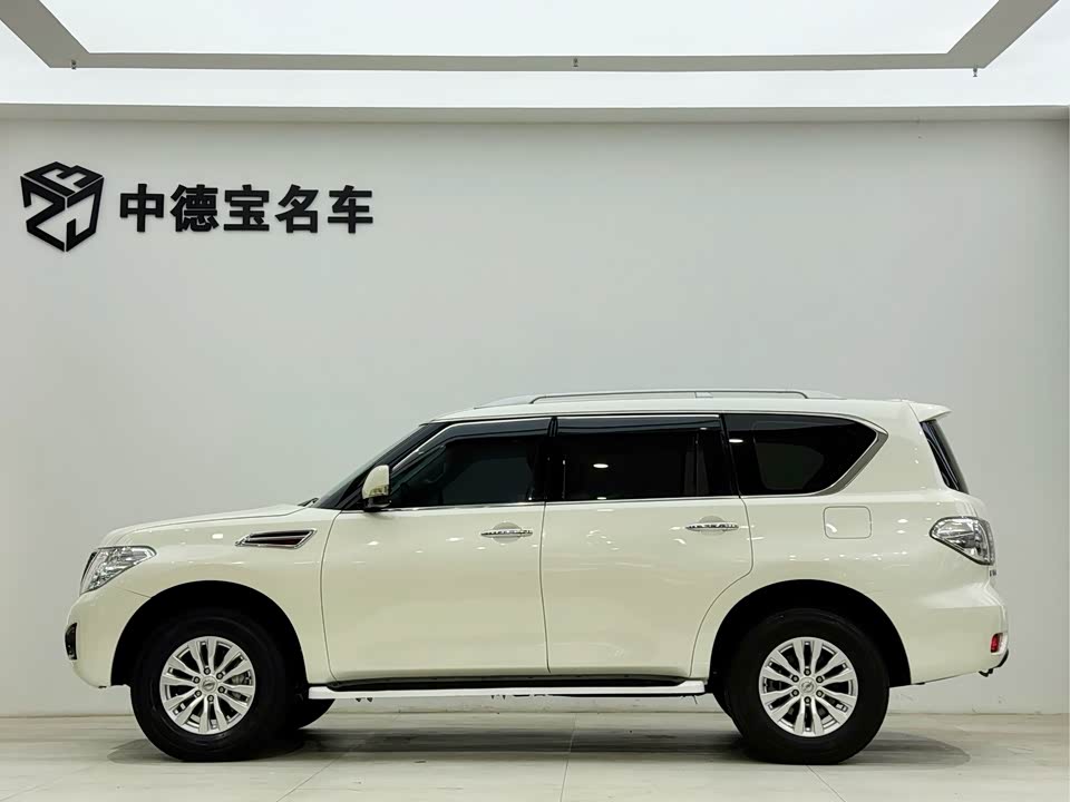 Nissan Toure