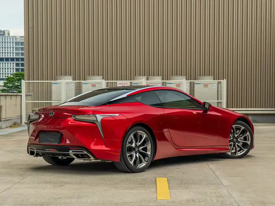 Lexus LC